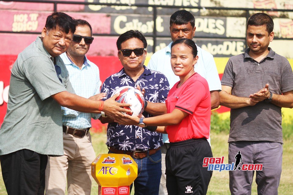 रुपन्देहीमा एसियन पेन्टस च्याम्पियन्स कप छात्रा फुटबल प्रतियोगिता शुरु